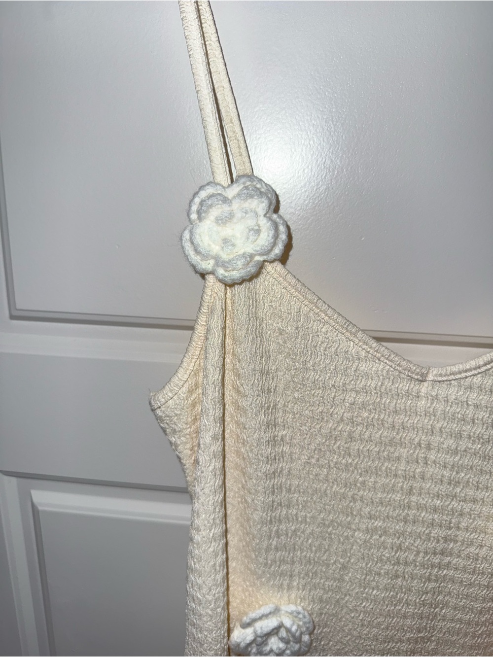Elegant Cream Floral Appliqué Slip Dress - Picture 3 of 6